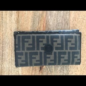 Authentich Fendi wallet